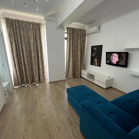 Apartment Solid Mamaia
