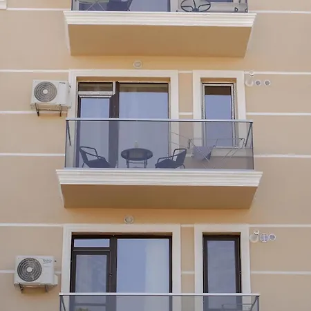 Апартаменты Solid *