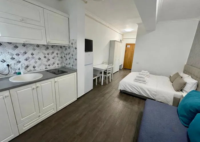 Solid Apartment